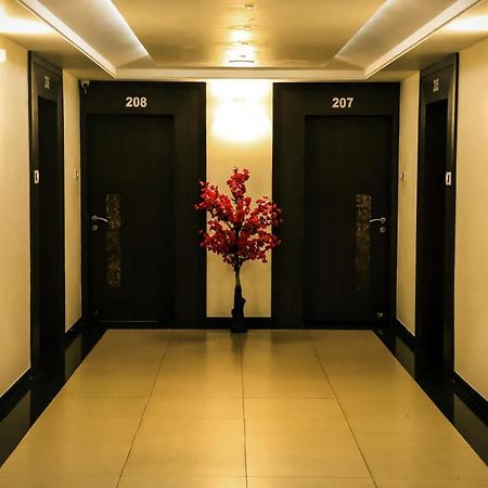 Hotel Kirti Джамнагар Экстерьер фото